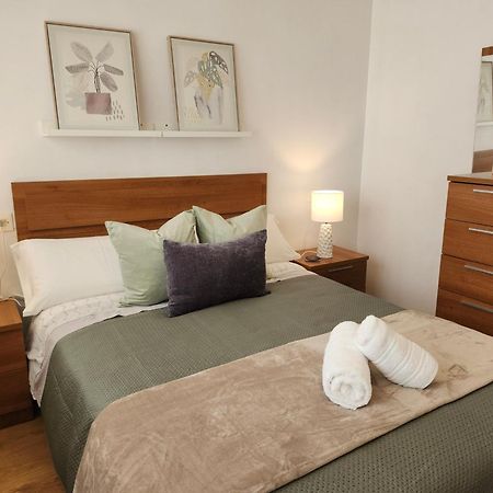 Laxe Piso Sol - Wifi Y Netflix Apartman Kültér fotó