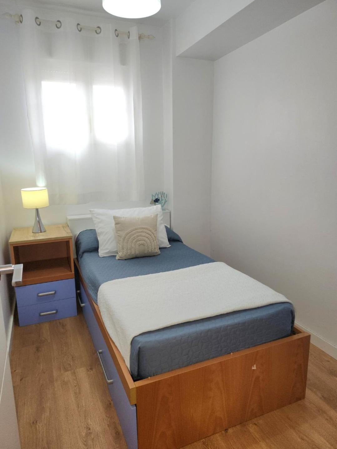 Laxe Piso Sol - Wifi Y Netflix Apartman Kültér fotó