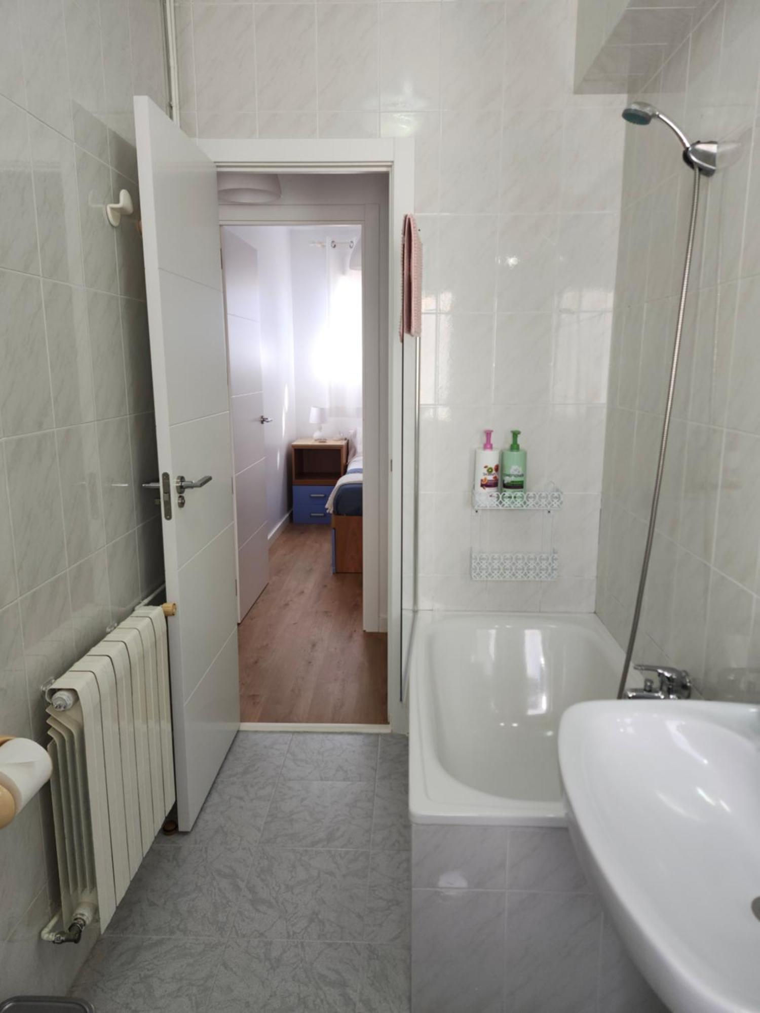 Laxe Piso Sol - Wifi Y Netflix Apartman Kültér fotó